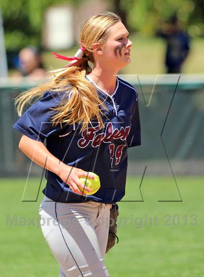 Thumbnail 3 in Logan vs. Freedom (CIF NCS D1 Final) photogallery.