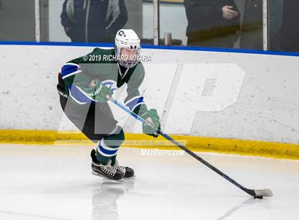 Thumbnail 3 in Concord vs. Manchester Central-Manchester West (Manchester Christmas Tournament) photogallery.