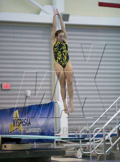 Thumbnail 3 in NYSPHSAA Girls Diving Final photogallery.