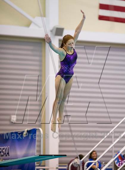 Thumbnail 1 in NYSPHSAA Girls Diving Final photogallery.
