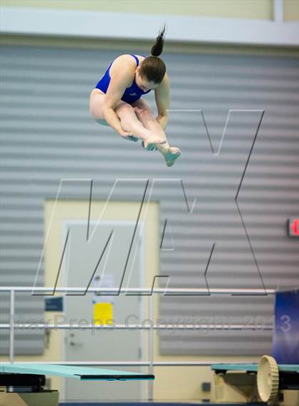 Thumbnail 3 in NYSPHSAA Girls Diving Final photogallery.