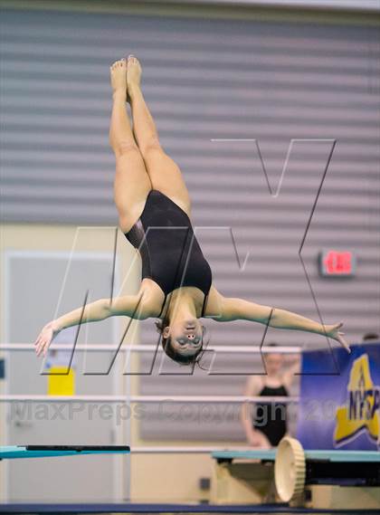 Thumbnail 3 in NYSPHSAA Girls Diving Final photogallery.