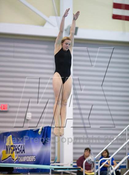 Thumbnail 3 in NYSPHSAA Girls Diving Final photogallery.