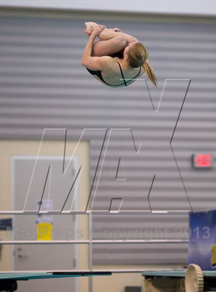 Thumbnail 3 in NYSPHSAA Girls Diving Final photogallery.
