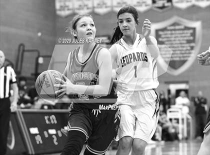 Thumbnail 1 in Eureka vs Wells (NIAA 1A Southern/Eastern Final) photogallery.