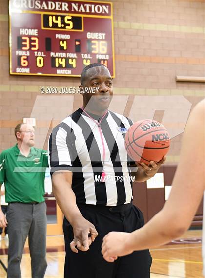 Thumbnail 1 in Eureka vs Wells (NIAA 1A Southern/Eastern Final) photogallery.