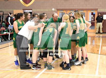 Thumbnail 2 in Eureka vs Wells (NIAA 1A Southern/Eastern Final) photogallery.