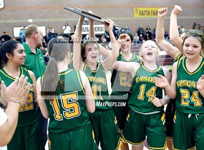 Thumbnail 3 in Eureka vs Wells (NIAA 1A Southern/Eastern Final) photogallery.