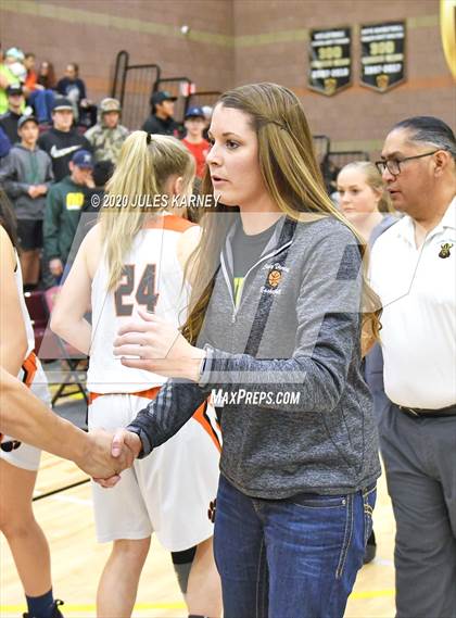 Thumbnail 1 in Eureka vs Wells (NIAA 1A Southern/Eastern Final) photogallery.