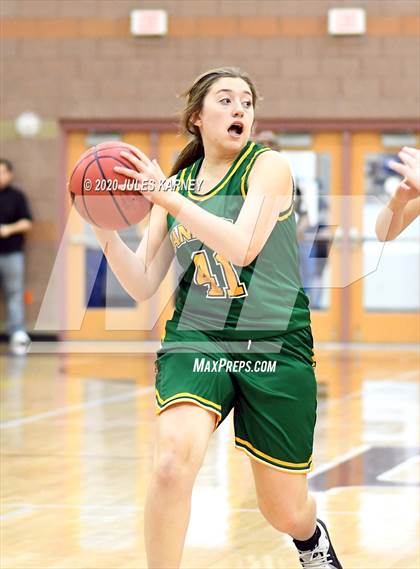 Thumbnail 3 in Eureka vs Wells (NIAA 1A Southern/Eastern Final) photogallery.
