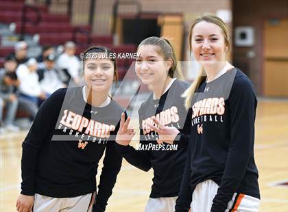 Thumbnail 3 in Eureka vs Wells (NIAA 1A Southern/Eastern Final) photogallery.