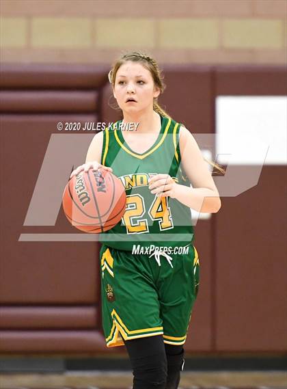 Thumbnail 3 in Eureka vs Wells (NIAA 1A Southern/Eastern Final) photogallery.