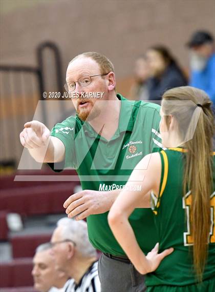 Thumbnail 2 in Eureka vs Wells (NIAA 1A Southern/Eastern Final) photogallery.
