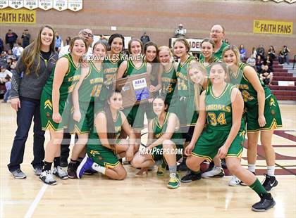 Thumbnail 2 in Eureka vs Wells (NIAA 1A Southern/Eastern Final) photogallery.