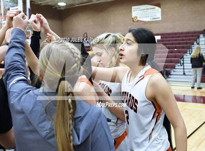 Thumbnail 1 in Eureka vs Wells (NIAA 1A Southern/Eastern Final) photogallery.
