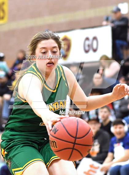 Thumbnail 3 in Eureka vs Wells (NIAA 1A Southern/Eastern Final) photogallery.