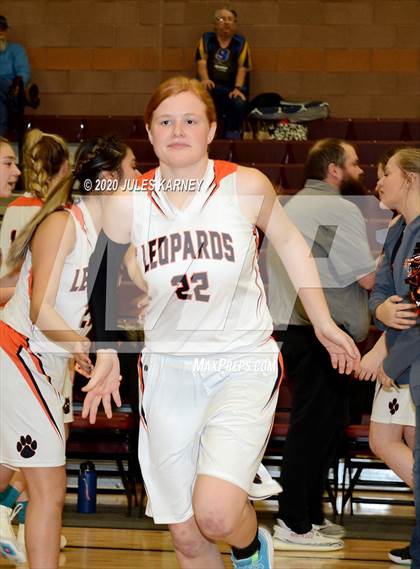 Thumbnail 2 in Eureka vs Wells (NIAA 1A Southern/Eastern Final) photogallery.