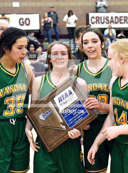 Thumbnail 3 in Eureka vs Wells (NIAA 1A Southern/Eastern Final) photogallery.
