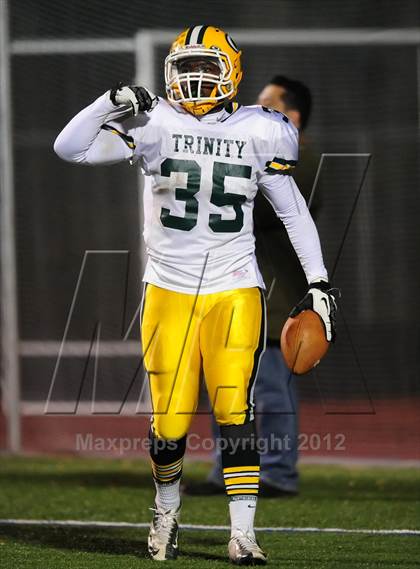 Thumbnail 3 in Trinity Catholic vs. North Branford (CIAC Class S Quarterfinal) photogallery.
