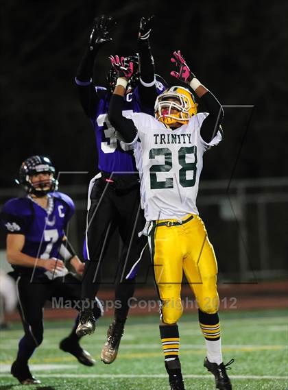 Thumbnail 3 in Trinity Catholic vs. North Branford (CIAC Class S Quarterfinal) photogallery.