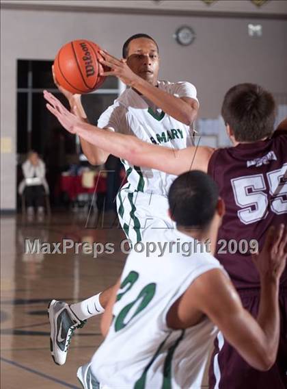 Thumbnail 1 in Lake Cowichan (British Columbia) vs St. Mary's (MaxPreps Holiday Classic) photogallery.