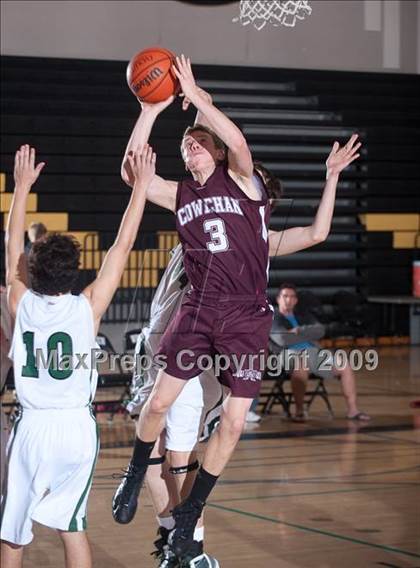 Thumbnail 1 in Lake Cowichan (British Columbia) vs St. Mary's (MaxPreps Holiday Classic) photogallery.