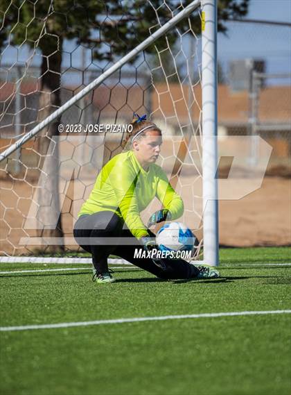Thumbnail 2 in Valencia @ Alamogordo photogallery.
