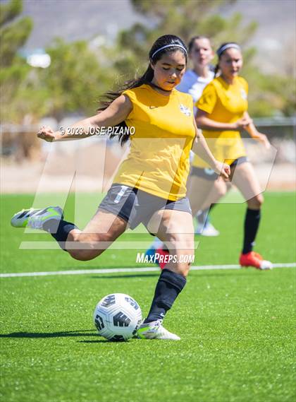 Thumbnail 3 in Valencia @ Alamogordo photogallery.