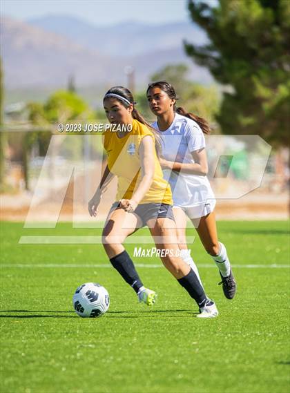 Thumbnail 3 in Valencia @ Alamogordo photogallery.