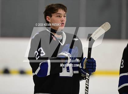 Thumbnail 3 in Darien @ Xavier photogallery.