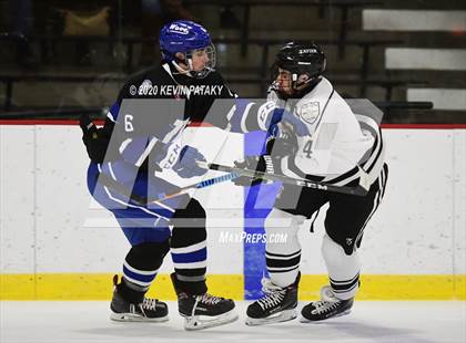 Thumbnail 3 in Darien @ Xavier photogallery.