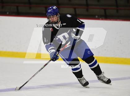 Thumbnail 2 in Darien @ Xavier photogallery.