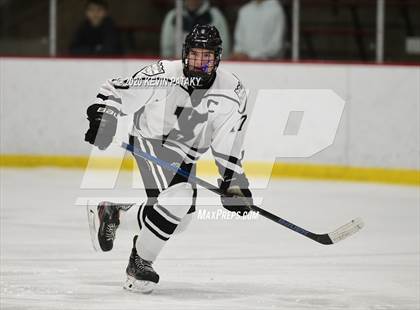 Thumbnail 2 in Darien @ Xavier photogallery.