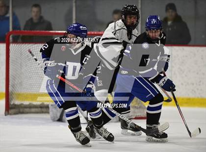 Thumbnail 2 in Darien @ Xavier photogallery.