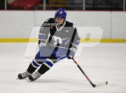 Thumbnail 3 in Darien @ Xavier photogallery.