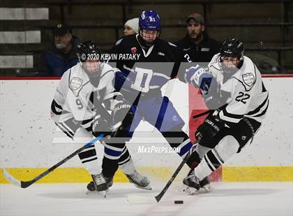 Thumbnail 2 in Darien @ Xavier photogallery.