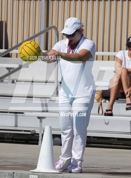 Thumbnail 2 in Del Norte vs. Westview (San Diego Open) photogallery.