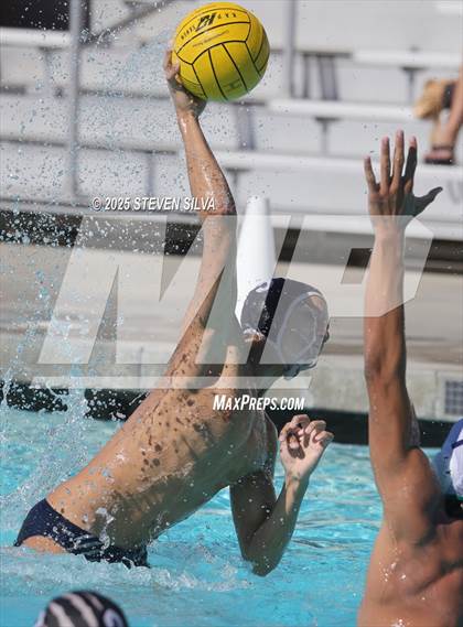 Thumbnail 3 in Del Norte vs. Westview (San Diego Open) photogallery.