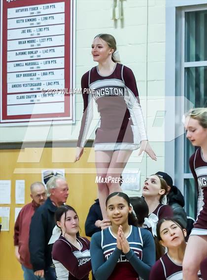 Thumbnail 2 in Mount Vernon @ Kingston (NYSPHSAA Regional Final) photogallery.