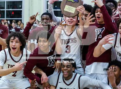 Thumbnail 1 in Mount Vernon @ Kingston (NYSPHSAA Regional Final) photogallery.