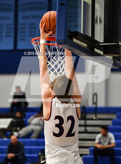 Thumbnail 1 in Vanden vs. Stuart Hall (Crush in the Valley, The Grind Sessions) photogallery.