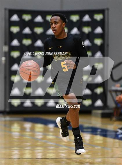 Thumbnail 1 in Vanden vs. Stuart Hall (Crush in the Valley, The Grind Sessions) photogallery.