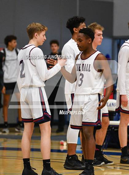 Thumbnail 3 in Vanden vs. Stuart Hall (Crush in the Valley, The Grind Sessions) photogallery.