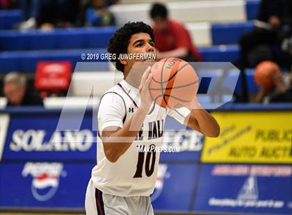 Thumbnail 1 in Vanden vs. Stuart Hall (Crush in the Valley, The Grind Sessions) photogallery.