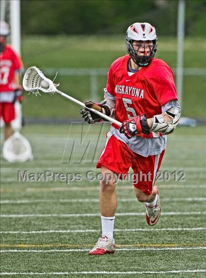 Thumbnail 1 in Niskayuna @ Duxbury photogallery.
