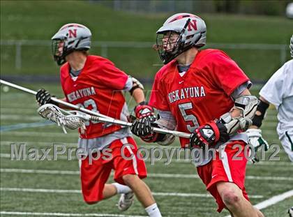 Thumbnail 2 in Niskayuna @ Duxbury photogallery.