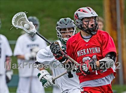 Thumbnail 2 in Niskayuna @ Duxbury photogallery.