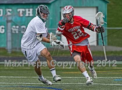 Thumbnail 1 in Niskayuna @ Duxbury photogallery.