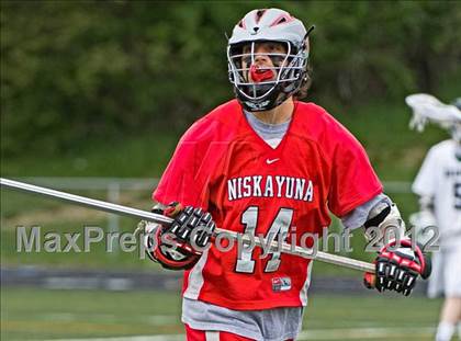 Thumbnail 2 in Niskayuna @ Duxbury photogallery.