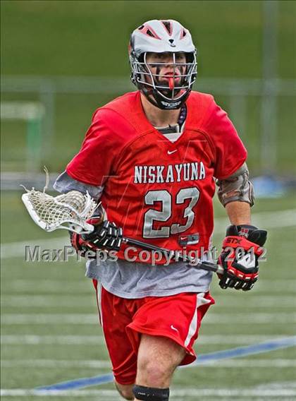 Thumbnail 1 in Niskayuna @ Duxbury photogallery.